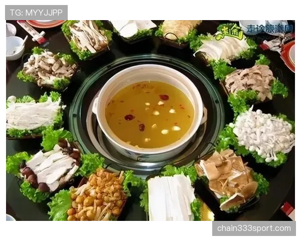 施洋训练完直接啃生牛肉?这自律狠人连饮食都这么硬核… 施洋训练完直接啃生牛肉?这自律狠人连饮食都这么硬核…